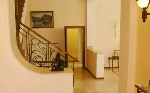 2-этажный коттедж 1 017 м² с отделкой