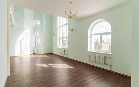 2-этажный коттедж 372 м² с отделкой