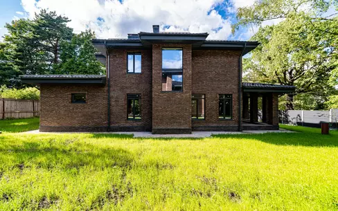 2-этажный коттедж 254 м² без отделки
