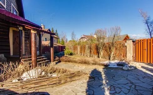 2-этажный коттедж 340 м² с отделкой