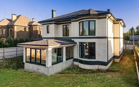 2-этажный коттедж 644.4 м² без отделки