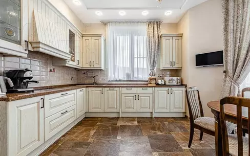 2-этажный таунхаус 260 м² с отделкой
