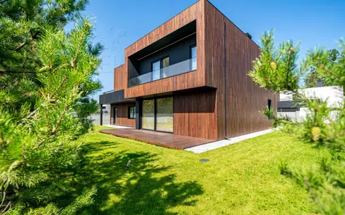 2-этажный коттедж 455 м² с отделкой