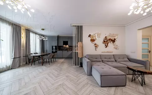 3-этажный коттедж 300 м² с отделкой