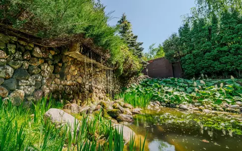 3-этажный коттедж 600 м² с отделкой