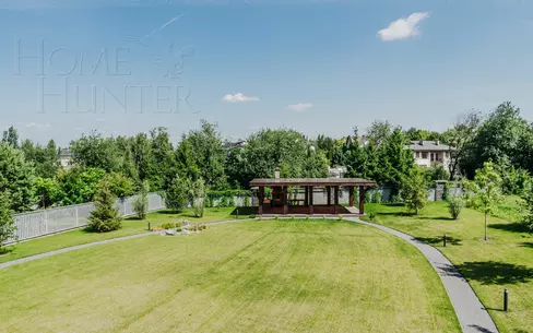2-этажный коттедж 1 117.5 м² с отделкой