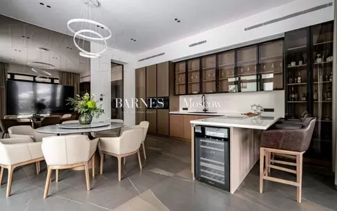 2-этажный коттедж 627.9 м² с отделкой