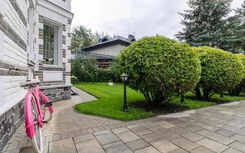 2-этажный коттедж 500 м² с отделкой