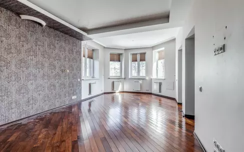2-этажный коттедж 600 м² с отделкой