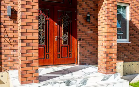 2-этажный коттедж 190 м² с отделкой