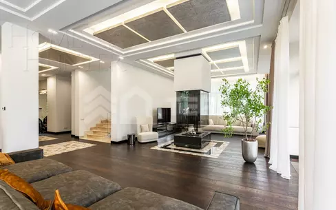 2-этажный коттедж 750 м² с отделкой