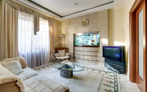 2-этажный коттедж 1 416.2 м² с отделкой