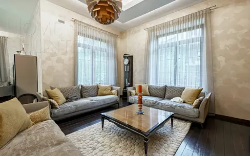 2-этажный коттедж 690 м² с отделкой