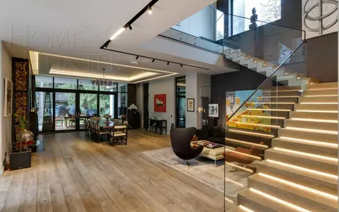 2-этажный коттедж 655 м² с отделкой