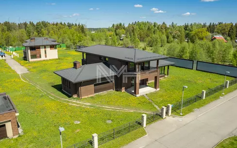 2-этажный коттедж 457 м² без отделки