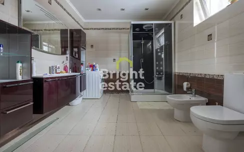 2-этажный коттедж 220 м² с отделкой