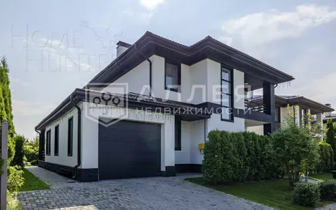 2-этажный коттедж 240 м² с отделкой