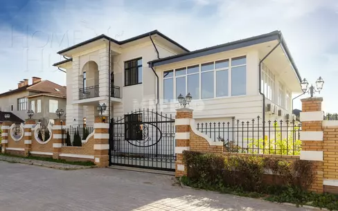 2-этажный коттедж 414.7 м² с отделкой