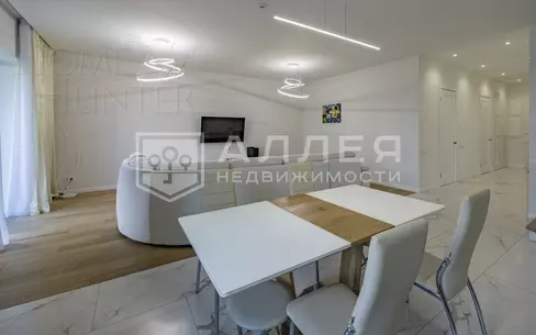 2-этажный таунхаус 210 м² с отделкой