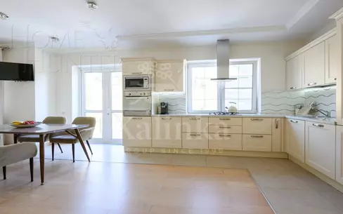 2-этажный коттедж 230 м² с отделкой