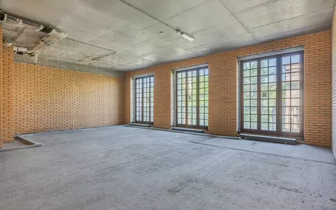 4-КОМН. КВАРТИРА БЕЗ ОТДЕЛКИ 173.2 М² НА 2 ЭТАЖЕ