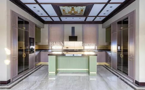 2-этажный коттедж 1 800 м² с отделкой