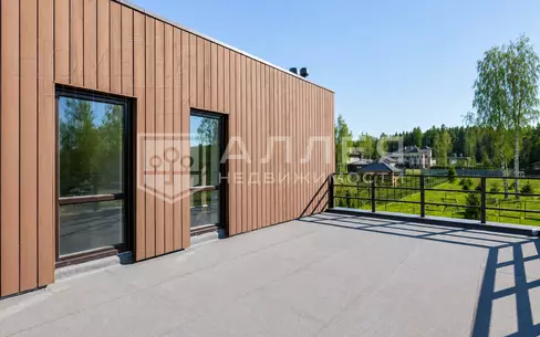 2-этажный коттедж 240 м² с отделкой