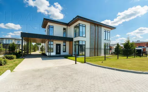 2-этажный коттедж 245 м² с отделкой