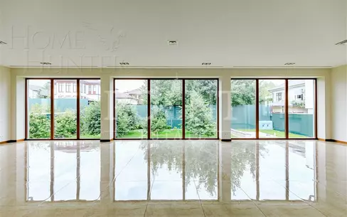 2-этажный коттедж 900 м² с отделкой