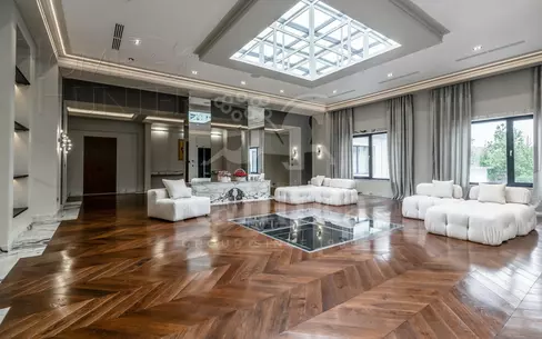 2-этажный коттедж 2 430 м² с отделкой