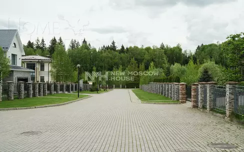 Участок 68 сот. в охраняемом поселке