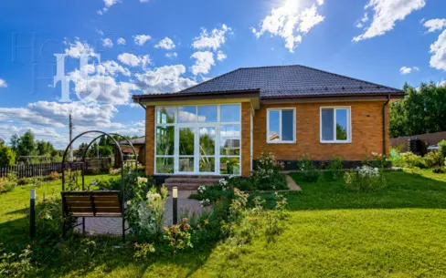 1-этажный коттедж 120 м² с отделкой