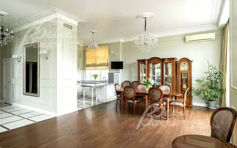 2-этажный коттедж 586 м² с отделкой