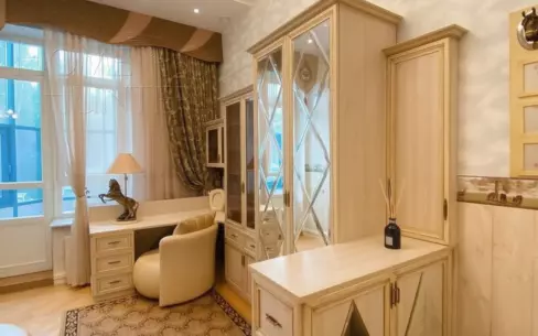 5-КОМН. КВАРТИРА С ОТДЕЛКОЙ 152.1 М² НА 3 ЭТАЖЕ