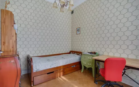 4-КОМН. КВАРТИРА С ОТДЕЛКОЙ 125 М² НА 4 ЭТАЖЕ