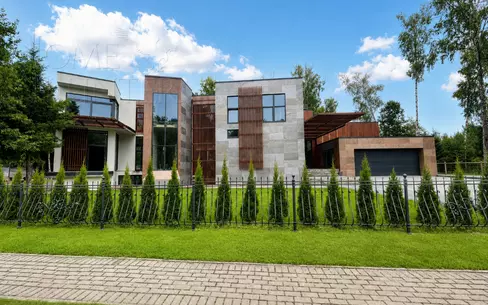 2-этажный коттедж 1 500 м² без отделки