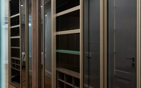 4-КОМН. КВАРТИРА С ОТДЕЛКОЙ 100 М² НА 18 ЭТАЖЕ