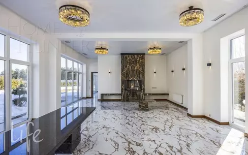 2-этажный коттедж 1 500 м² с отделкой