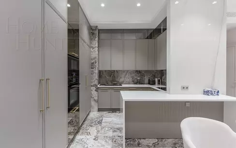 4-КОМН. КВАРТИРА С ОТДЕЛКОЙ 180 М² НА 15 ЭТАЖЕ