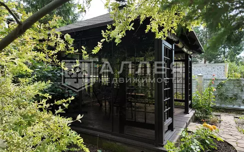 2-этажный коттедж 330 м² с отделкой