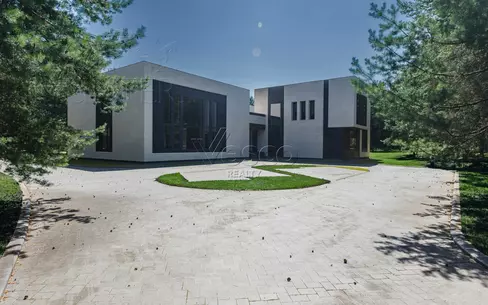 2-этажный коттедж 2 265 м² без отделки