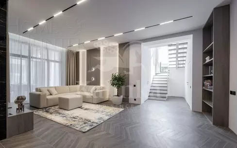 2-этажный коттедж 371 м² с отделкой