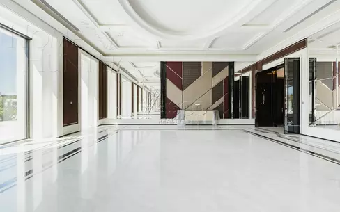 2-этажный коттедж 4 400 м² с отделкой