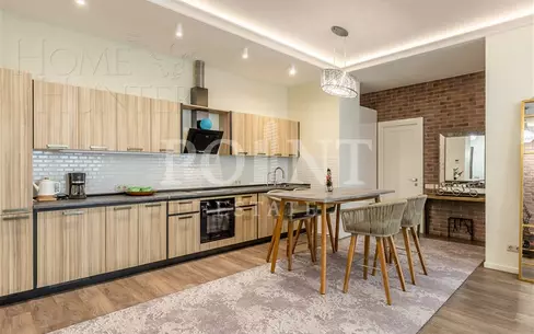 3-КОМН. КВАРТИРА С ОТДЕЛКОЙ 110 М² НА 3 ЭТАЖЕ