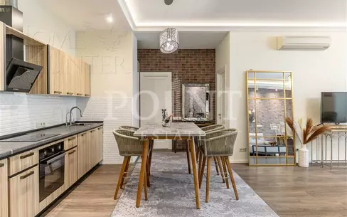 3-КОМН. КВАРТИРА С ОТДЕЛКОЙ 110 М² НА 3 ЭТАЖЕ