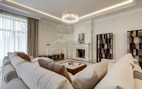 2-этажный коттедж 440 м² без отделки