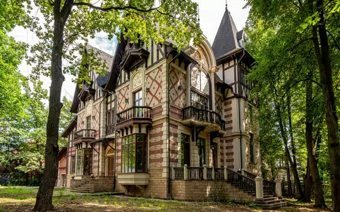 2-этажный коттедж 750 м² без отделки