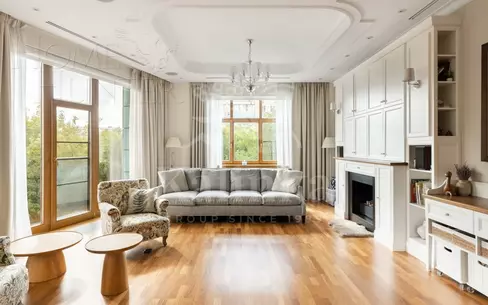 3-комн. кв., 177.9 м², 4/14 этаж