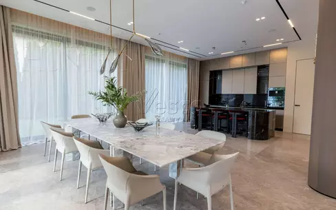 2-этажный коттедж 1 150 м² с отделкой