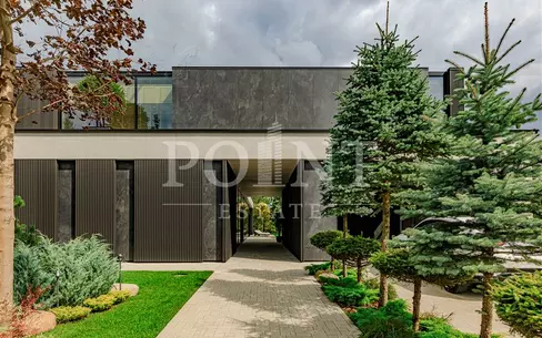 2-этажный коттедж 1 050 м² с отделкой